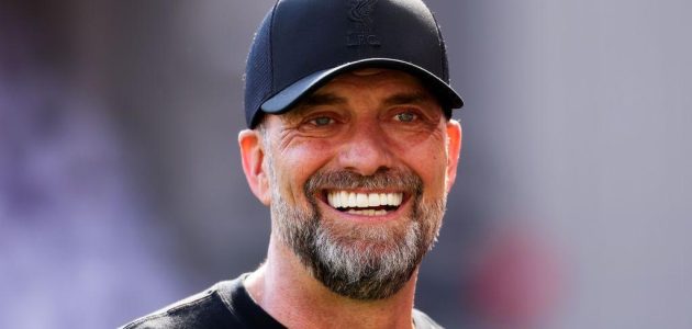 كلوب يعلق بشكل غير مباشر على الشائعات حول توليه تدريب تشيلسي